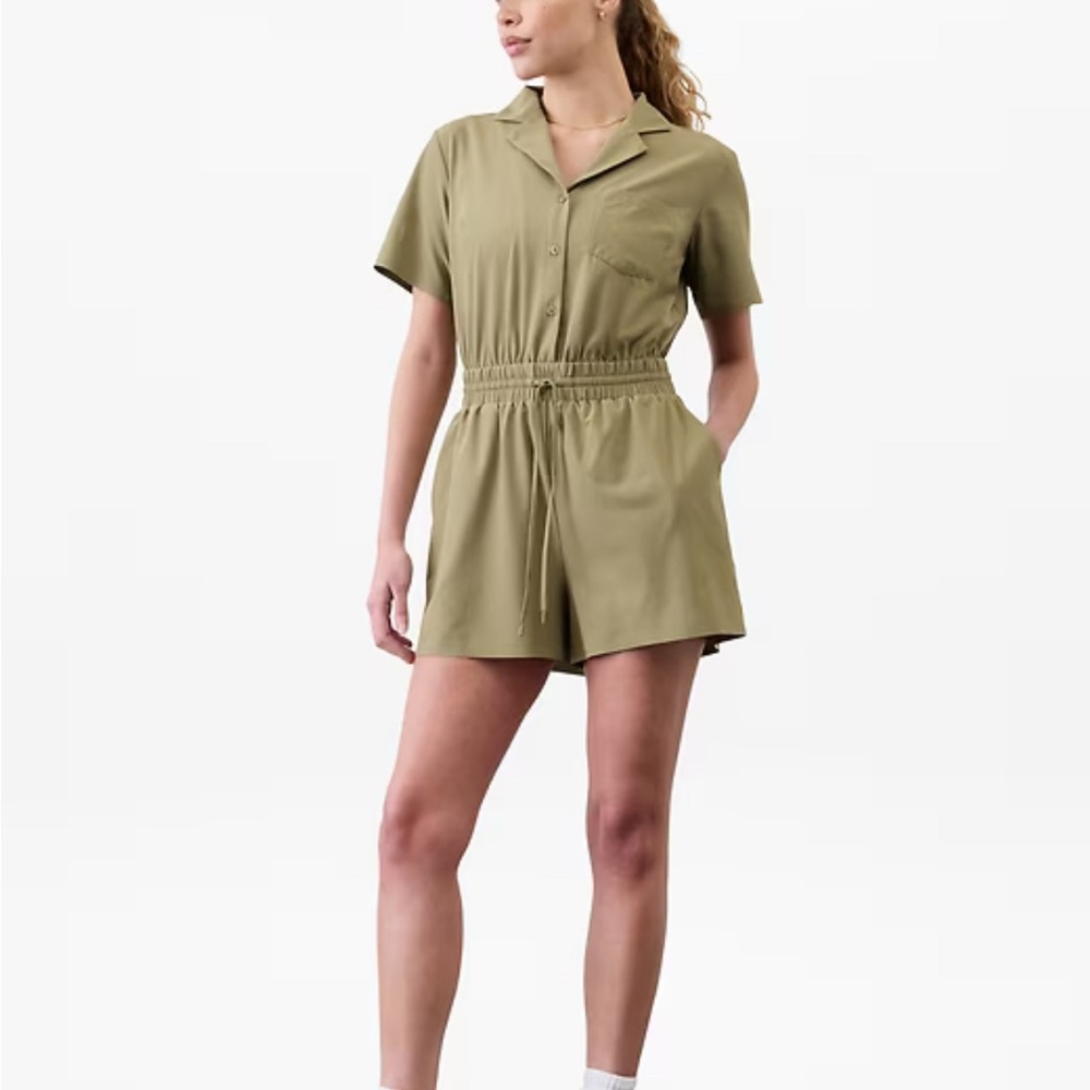 Short Sleeve Athleta Avenue Romper Olive Green size XS